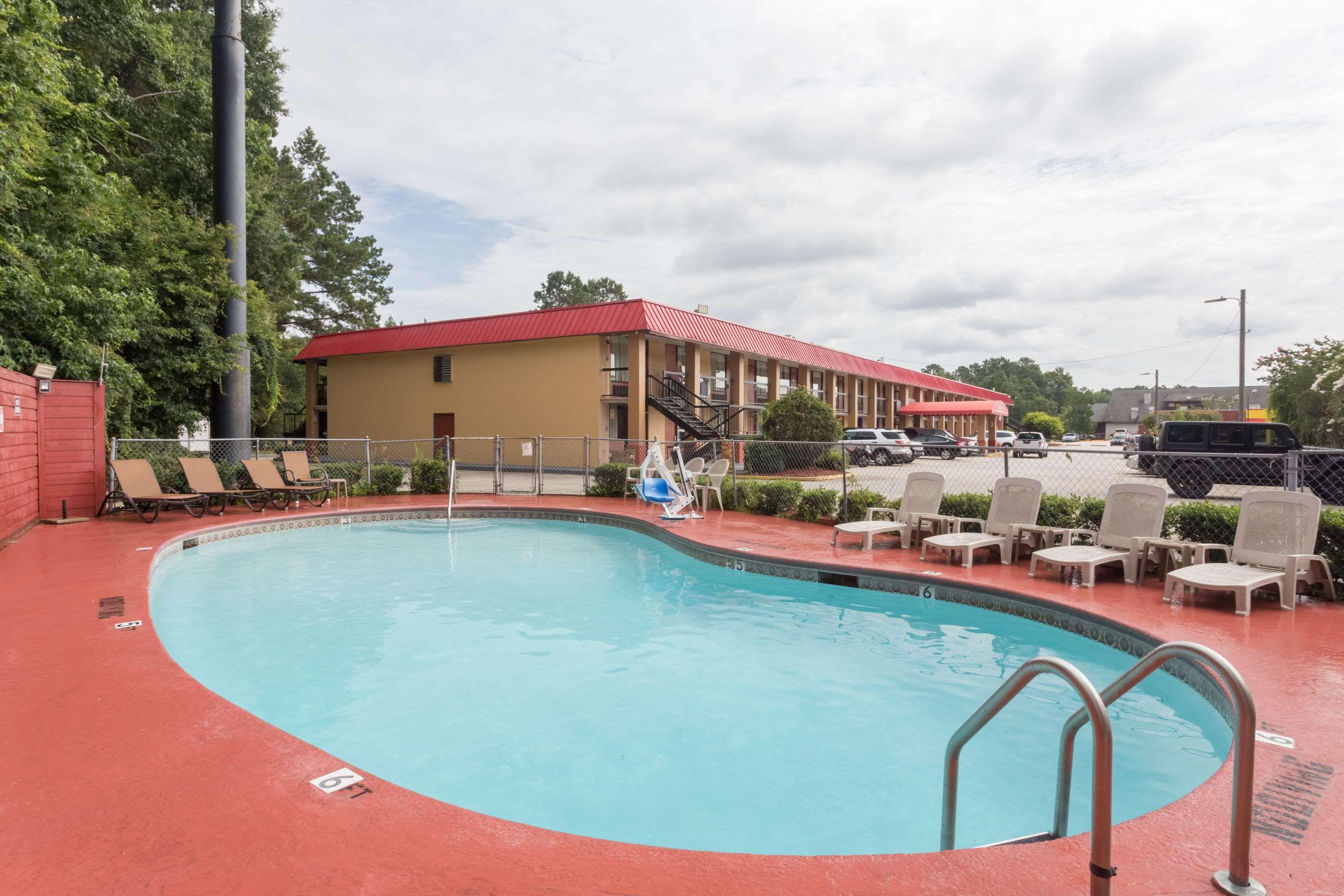 Travelodge By Wyndham Savannah Area/Ричмонд-Хилл Экстерьер фото